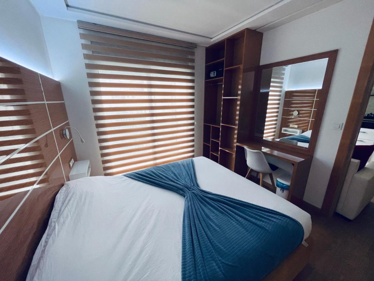 Appart Hotel Puerto Marino 胡塞马 外观 照片