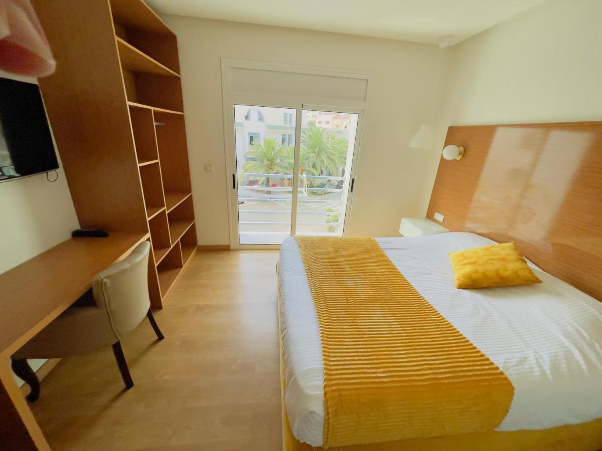 Appart Hotel Puerto Marino 胡塞马 外观 照片